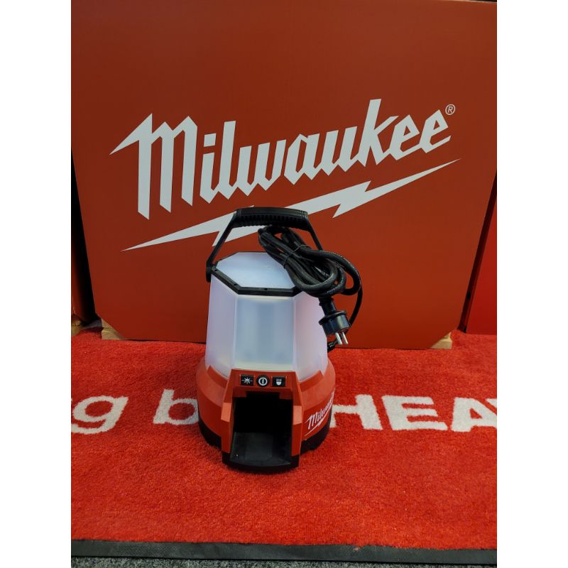 Milwaukee Arbejdslampe M18 ONESLSP-0 DEMO