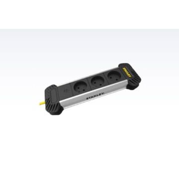Stanley Stikdåse 3-stik m. 2,5 m ledning 385011